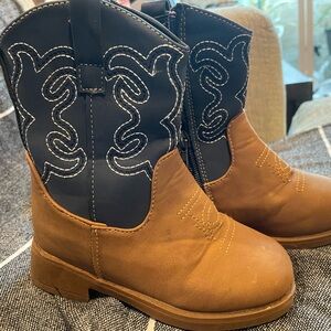 Toddler boots